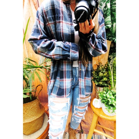 Tops - Slouchy boyfriend flannel 🍃